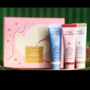 The Face Shop LIMITED Holiday Edition Daily Moment Vegan Hand Cream Set of 3 NIB